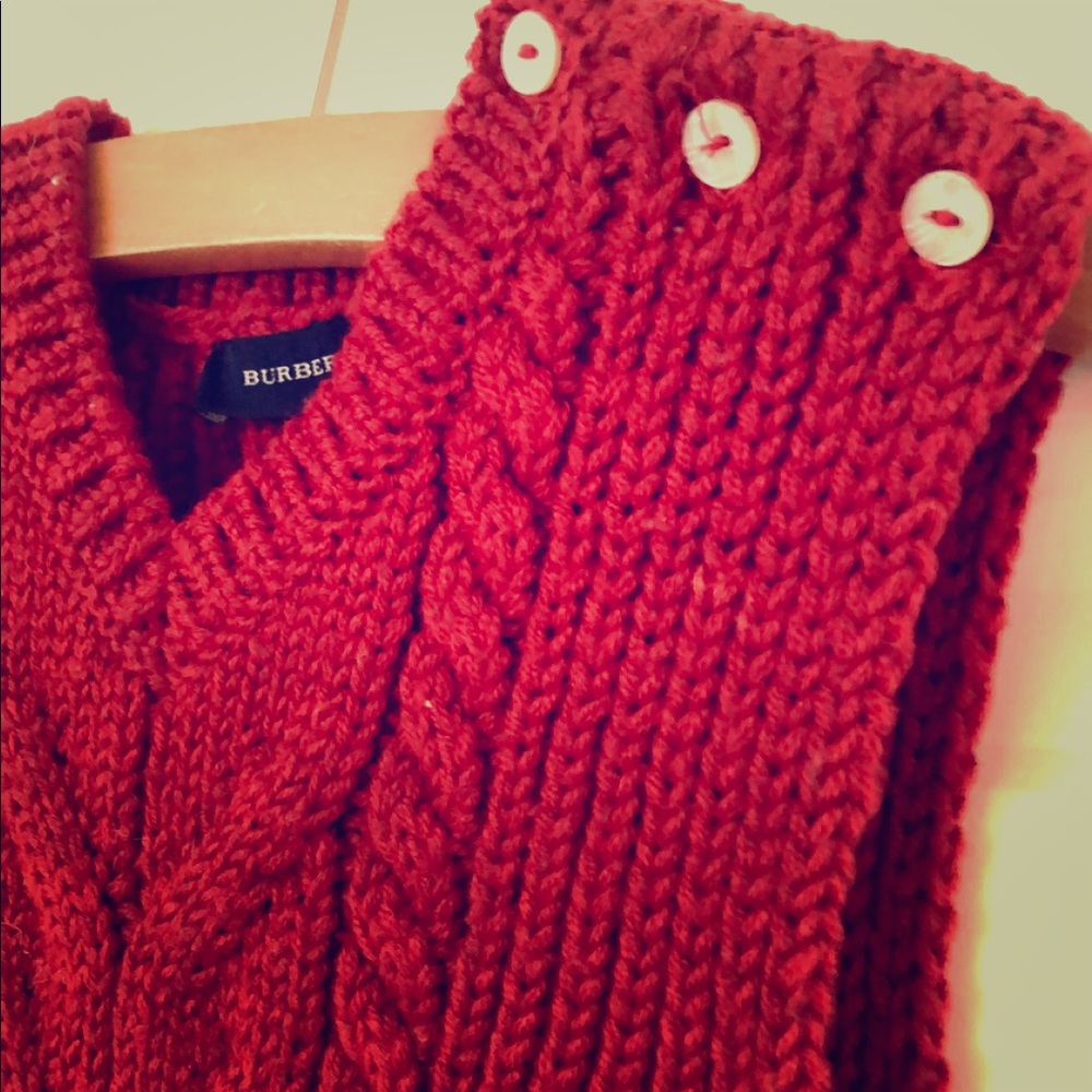 Cashmere Burberry sweater vest children’s
